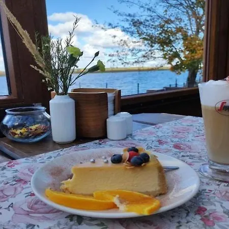 For 4 People In Winouj Cie